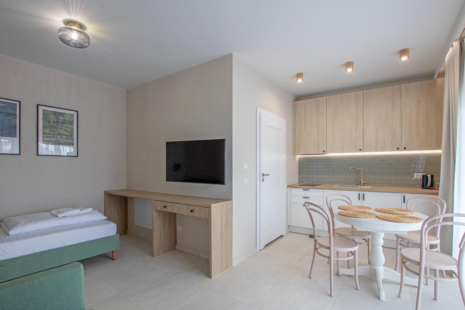 Portamenty Apartment Chlopy Ngoại thất bức ảnh